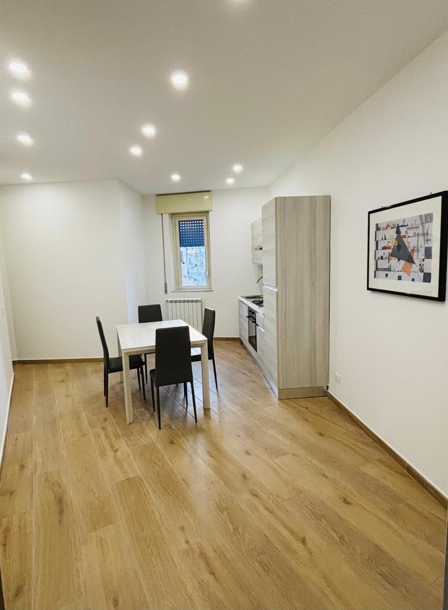Perni Rooms Palermo Bagian luar foto